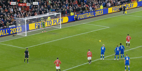 北京举行羽毛球比赛，曼联表现胶着的简单介绍