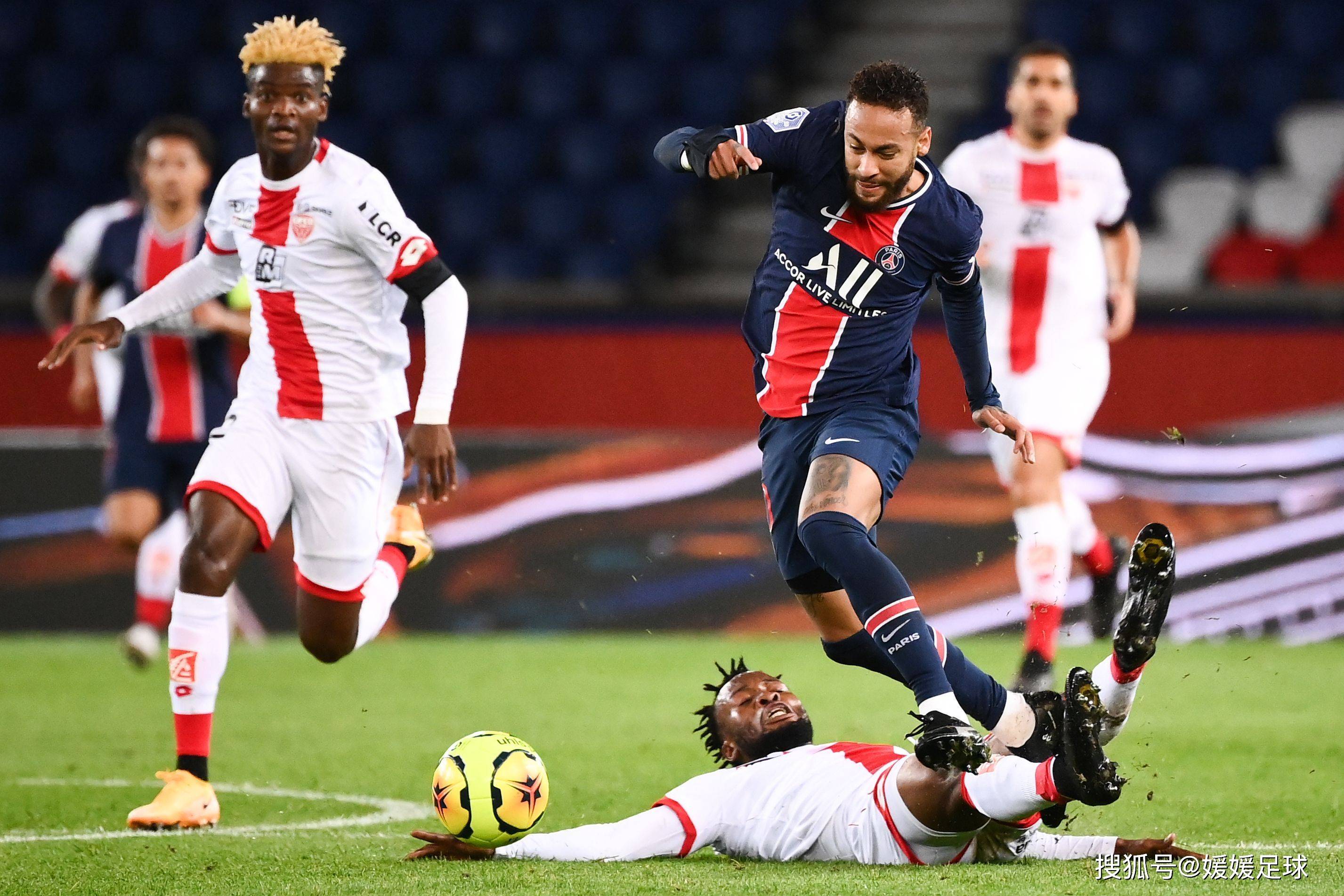 摩纳哥队大比分胜利，壮观比赛收官