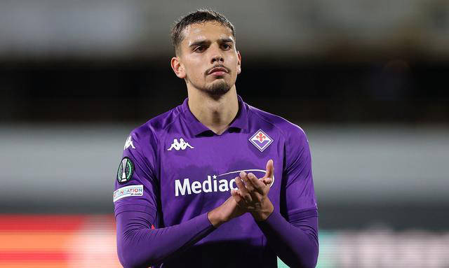 佛罗伦萨客场大败,状态低迷的简单介绍 佛罗伦萨客场大败,状态低迷的简单介绍