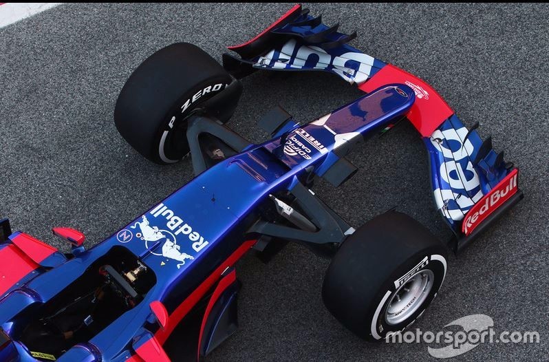 红牛二队绝杀梅赛德斯，拉塞尔关键制胜的简单介绍