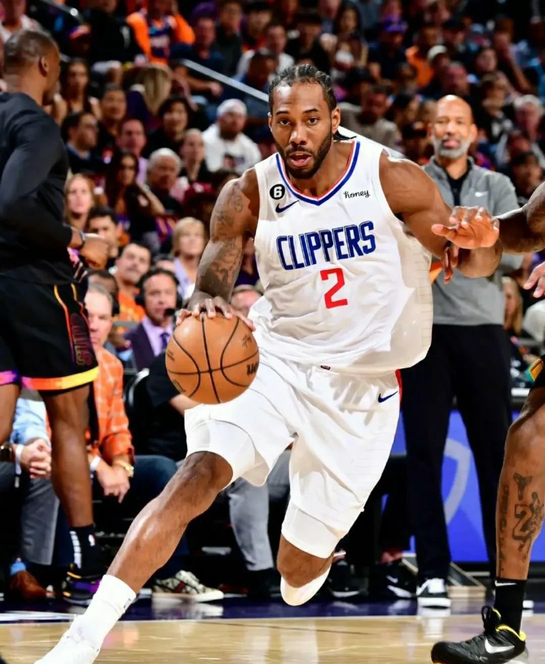 爵士绝杀马刺，麦科勒姆惊艳四座